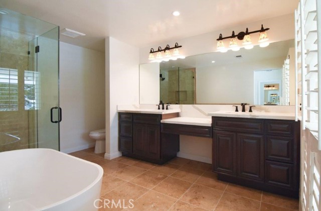 Master Bathroom Double Vanity Sinks