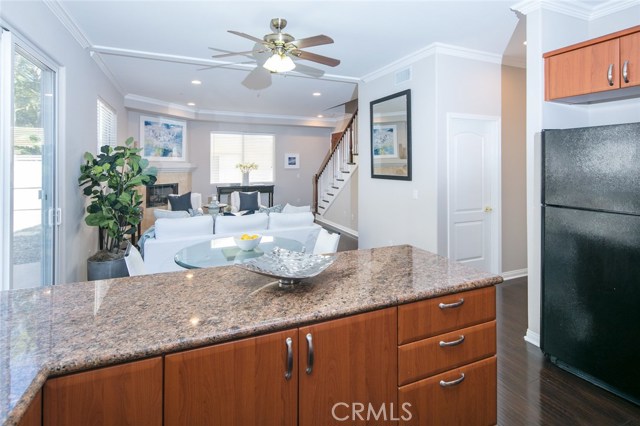 2221 Grant Avenue, Redondo Beach, California 90278, 3 Bedrooms Bedrooms, ,2 BathroomsBathrooms,Residential,Sold,Grant,SB17187195