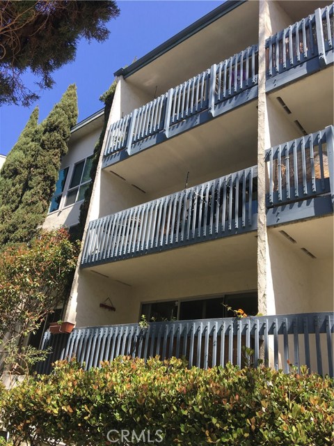 605 Prospect Avenue, Redondo Beach, California 90277, 1 Bedroom Bedrooms, ,1 BathroomBathrooms,Residential,Sold,Prospect,PV18138065