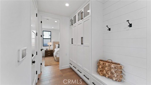 1712 Meadows Avenue, Manhattan Beach, California 90266, 5 Bedrooms Bedrooms, ,2 BathroomsBathrooms,Residential,Sold,Meadows,SB20199095