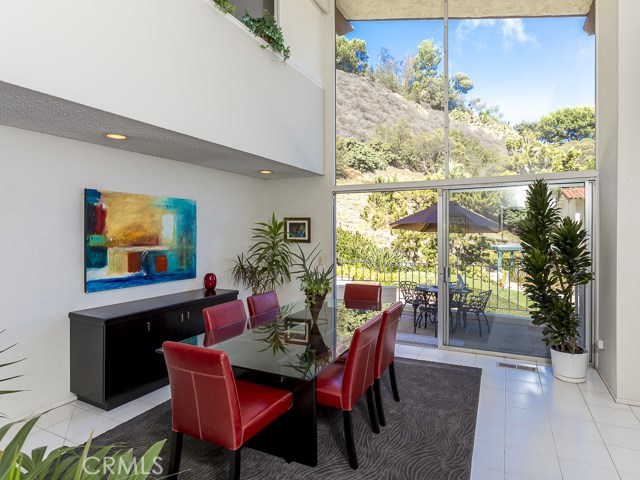 30048 Knoll View Drive, Rancho Palos Verdes, California 90275, 3 Bedrooms Bedrooms, ,2 BathroomsBathrooms,Residential,Sold,Knoll View,PV19091572