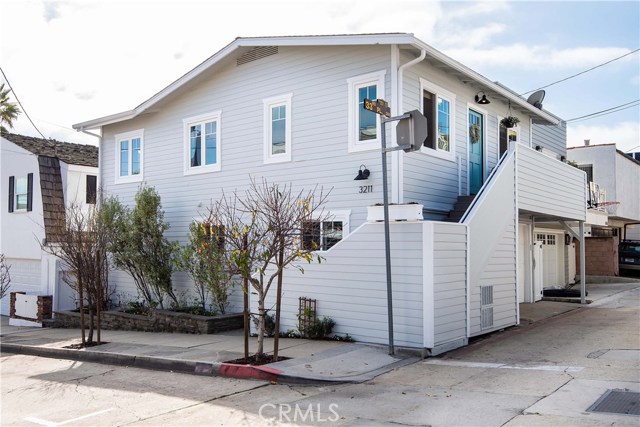 3211 Morningside Drive, Hermosa Beach, California 90254, 3 Bedrooms Bedrooms, ,3 BathroomsBathrooms,Residential,Sold,Morningside,SB19010696
