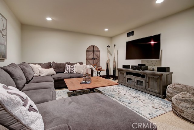 2121 Paseo Del Mar - Game Room / Basement