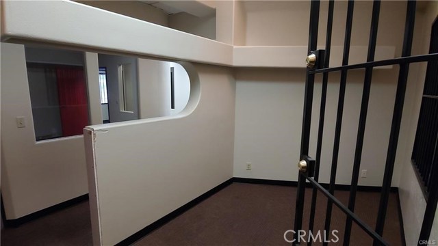 Center, 92507, ,For Sale,Center,IV20188833