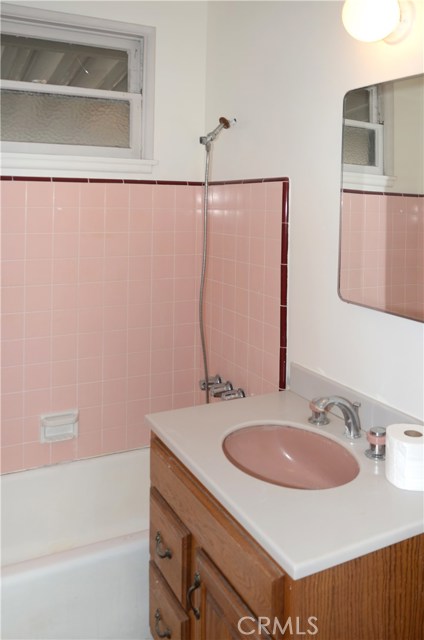 1903 Curtis Avenue, Redondo Beach, California 90278, 3 Bedrooms Bedrooms, ,1 BathroomBathrooms,Residential,Sold,Curtis,SB18100636