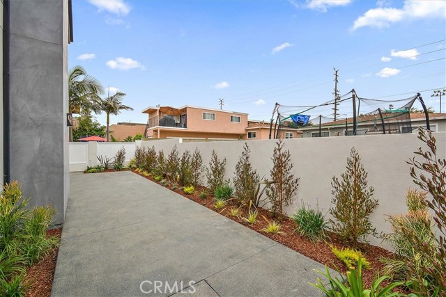2315 Huntington Ln, Redondo Beach, California 90278, 4 Bedrooms Bedrooms, ,3 BathroomsBathrooms,Residential,Sold,Huntington Ln,SB19189198