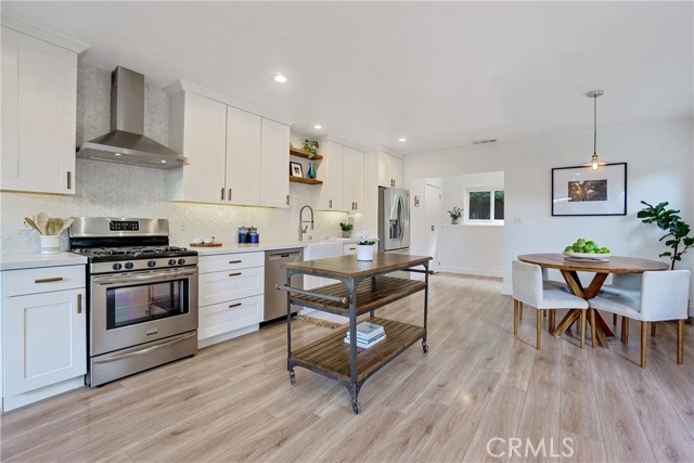 2 Bed Home for Sale in Silver Lake, California
