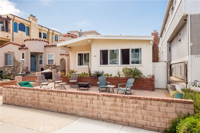 324 18th Street, Manhattan Beach, California 90266, ,Residential Income,Sold,18th,PV17135205