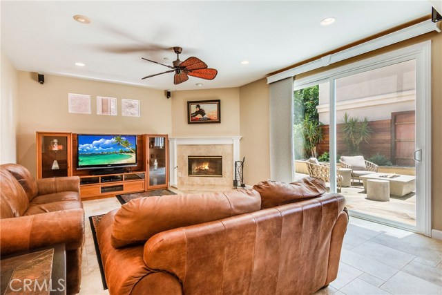 2400 Harriman Lane, Redondo Beach, California 90278, 4 Bedrooms Bedrooms, ,2 BathroomsBathrooms,Residential,Sold,Harriman,SB18170065