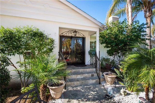 4 Bed Home for Sale in Lake Balboa, California