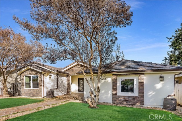 4 Bed Home for Sale in Sherman Oaks, California