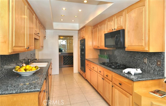 2 Bed Home for Sale in Encino, California