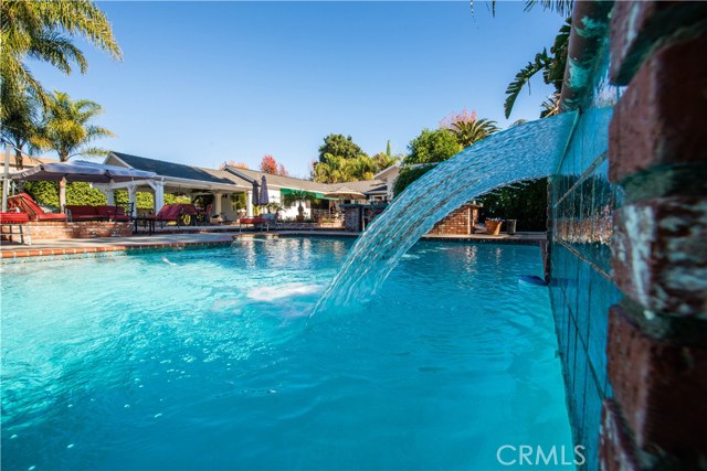 4 Bed Home for Sale in Lake Balboa, California