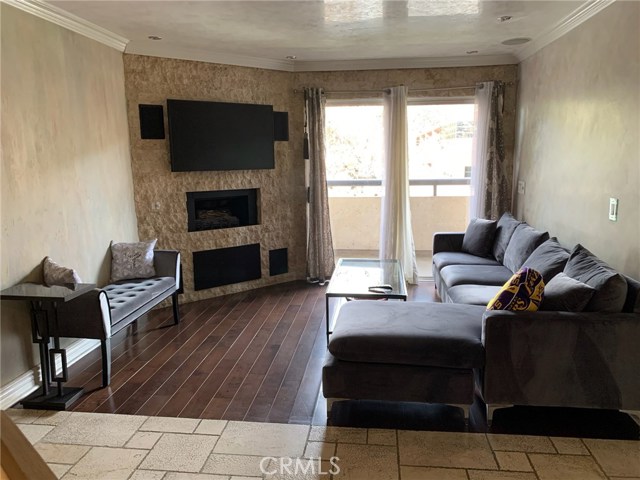 Photo of 5550 Owensmouth Avenue #107, Woodland Hills, CA 91367