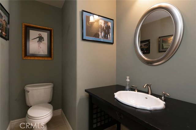 5 Bed Home for Sale in Valley Village, California