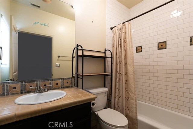 5 Bed Home for Sale in Valley Village, California