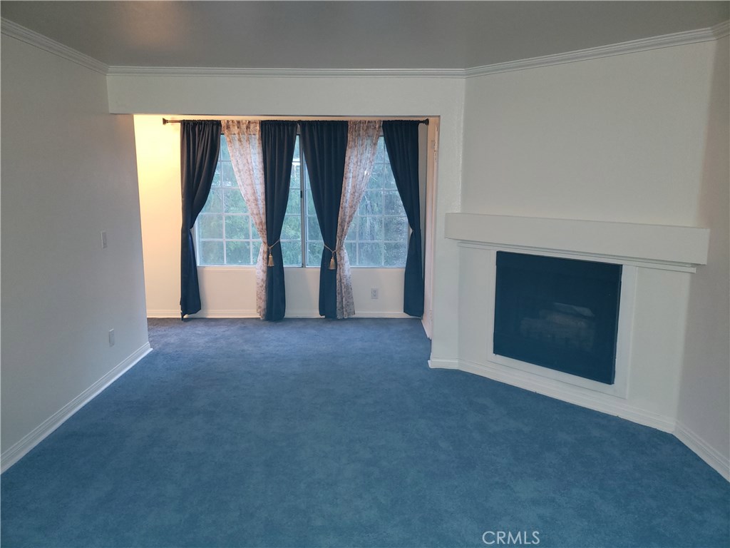 Photo for 5525 Canoga Avenue, 219, Woodland Hills, CA 91367 - Listing #SR-19278251 5525 Canoga Avenue, 219, Woodland Hills, CA 91367