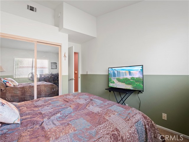 2 Bed Home for Sale in Saugus, California