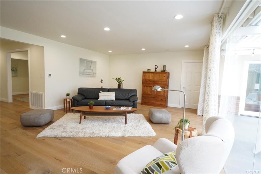 Photo for 5236 CASTLE Road, La Canada Flintridge, CA 91011 - Listing #SR-19241017 5236 CASTLE Road, La Canada Flintridge, CA 91011