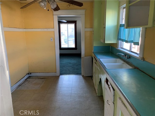 2 Bed Home for Sale in San Fernando, California