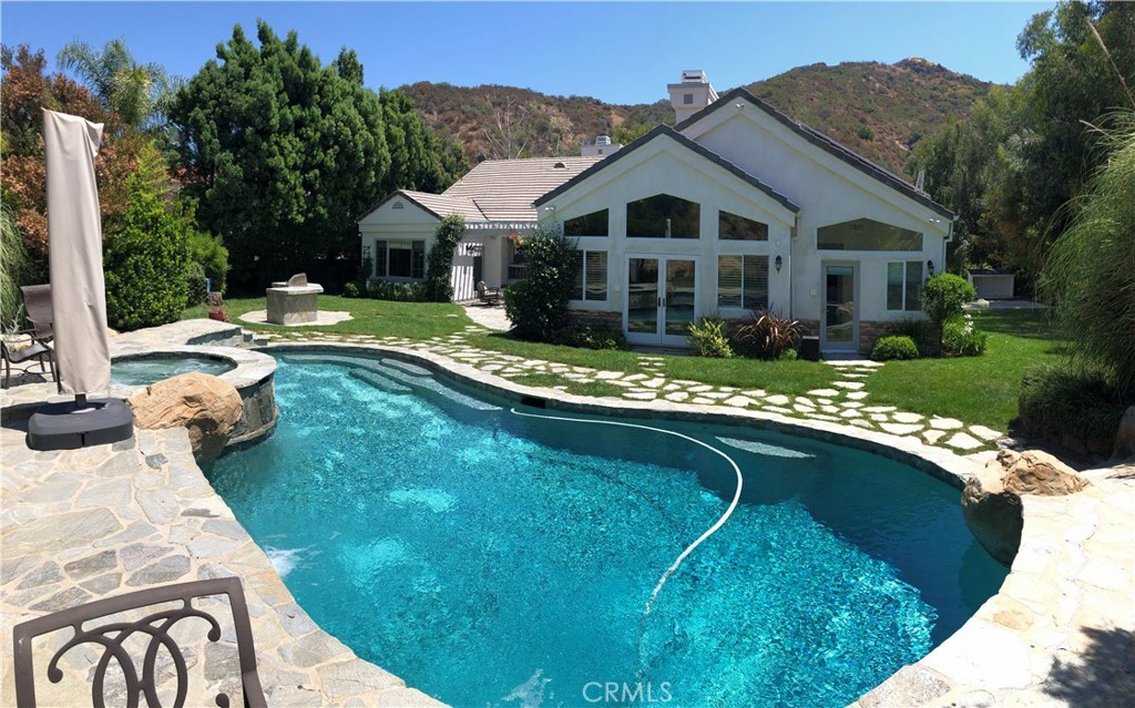 Photo of 2025 KIRSTEN LEE DRIVE, Westlake Village, CA 91361