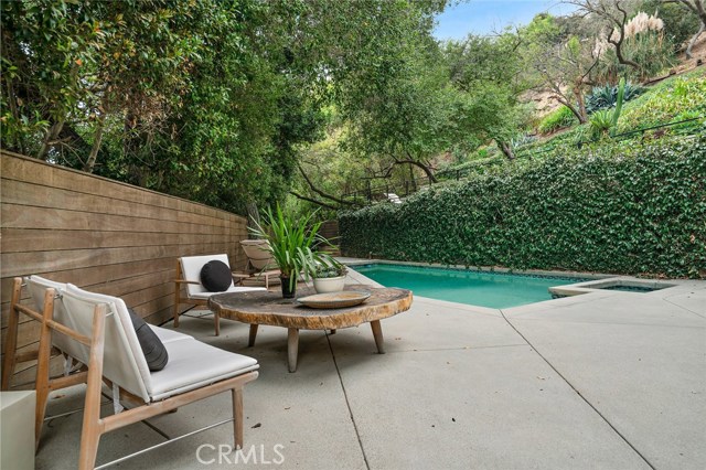 4 Bed Home for Sale in Studio City, California