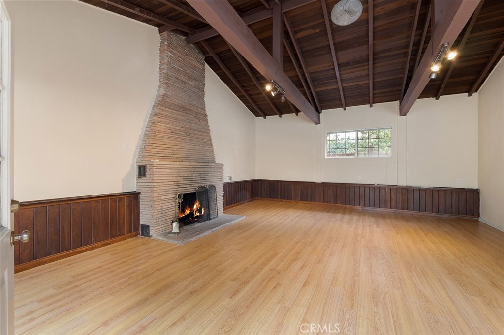 Photo for 1512 WABASSO Way, Glendale, CA 91208 - Listing #SR-19215623 1512 WABASSO Way, Glendale, CA 91208