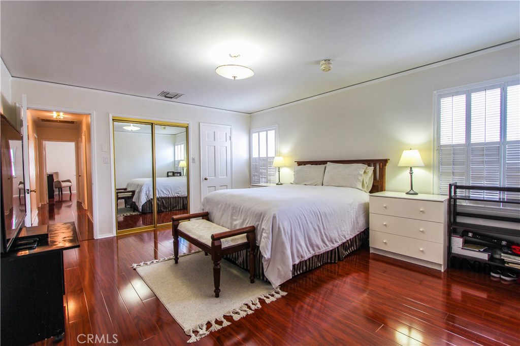 Photo for 1317 IDLEWOOD Road, Glendale, CA 91202 - Listing #SR-19113891 1317 IDLEWOOD Road, Glendale, CA 91202