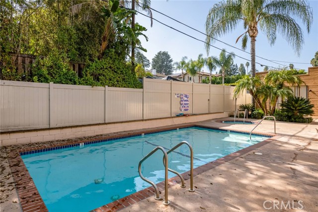 2 Bed Home for Sale in Sherman Oaks, California