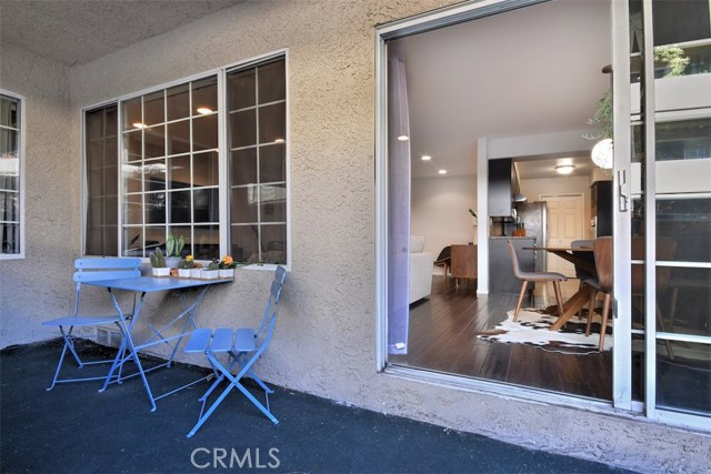1 Bed Home for Sale in Sherman Oaks, California