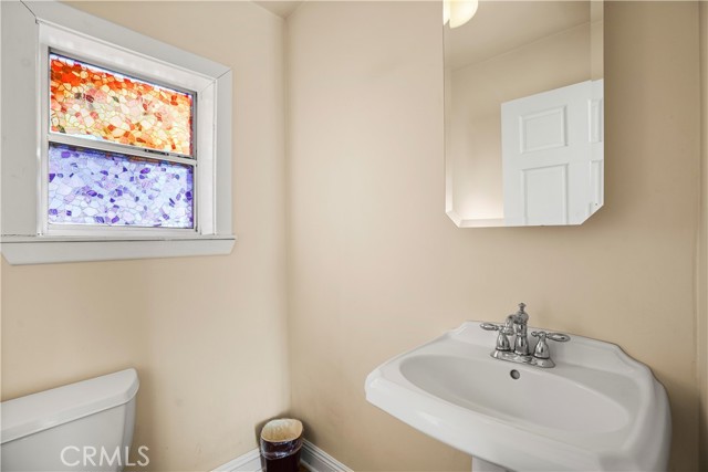 3 Bed Home for Sale in Lake Balboa, California