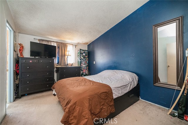 3 Bed Home for Sale in Canyon Country, California