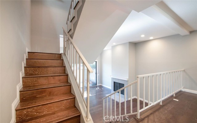 2 Bed Home for Sale in Encino, California