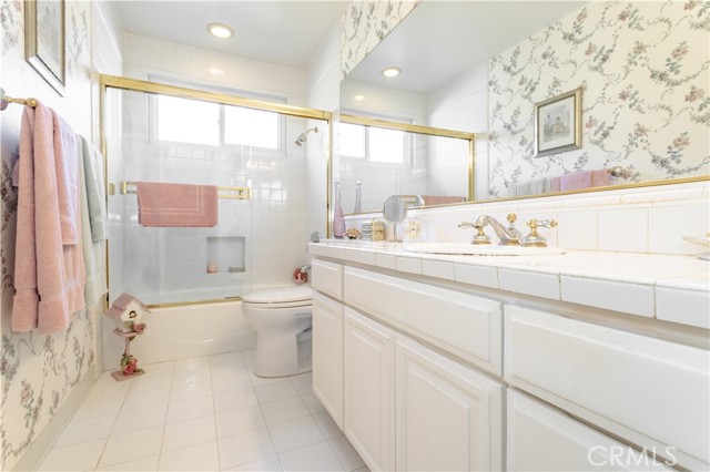 4 Bed Home for Sale in Granada Hills, California