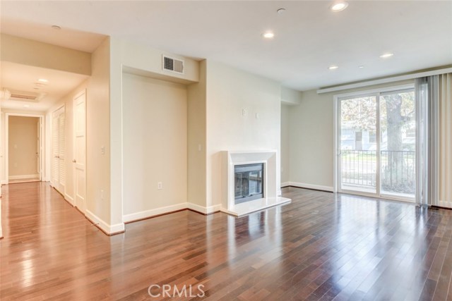 3 Bed Home for Sale in Sherman Oaks, California