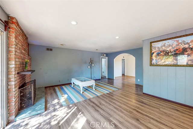 4 Bed Home for Sale in Granada Hills, California