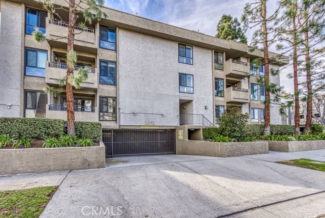2 Bed Home for Sale in Studio City, California