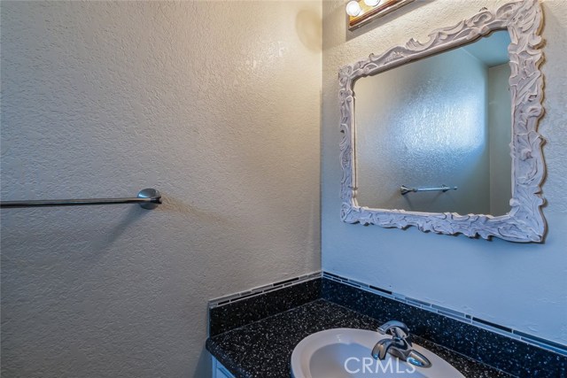 2110 Vanderbilt Lane, Redondo Beach, California 90278, 2 Bedrooms Bedrooms, ,2 BathroomsBathrooms,Residential,Sold,Vanderbilt,SR20203263