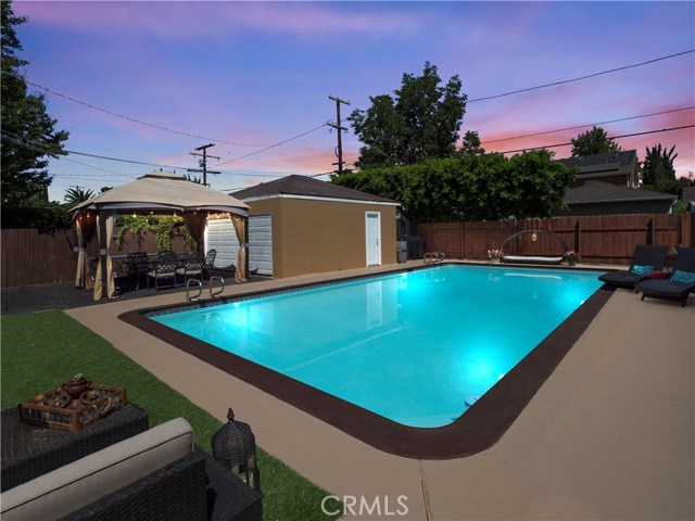 4 Bed Home for Sale in Sherman Oaks, California