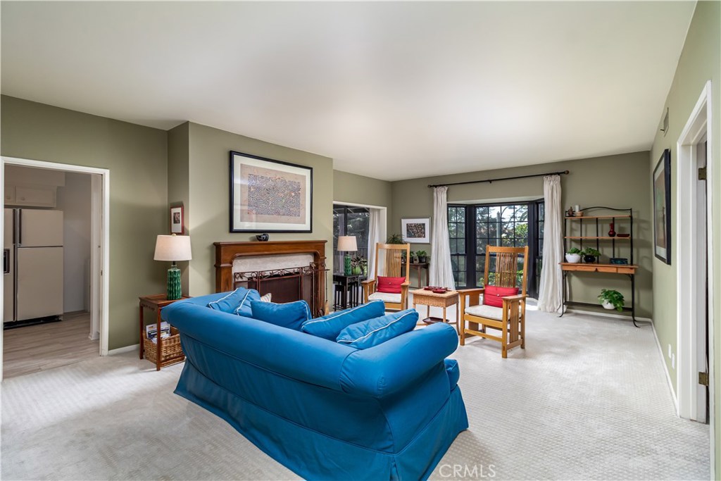 Photo for 1422 N CENTRAL Avenue, 8, Glendale, CA 91202 - Listing #SR-19243085 1422 N CENTRAL Avenue, 8, Glendale, CA 91202