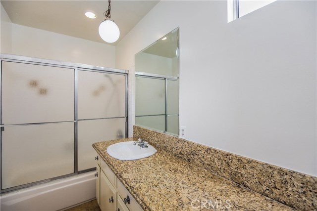 1 Bed Home for Sale in North Hollywood, California