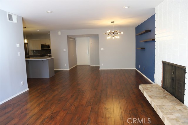 2 Bed Home for Sale in Los Angeles, California