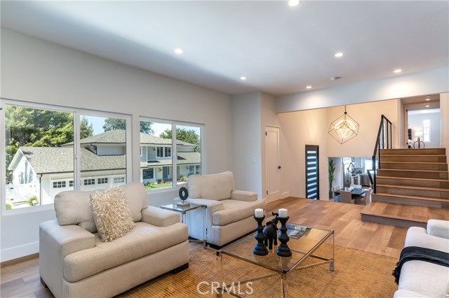 4 Bed Home for Sale in Encino, California