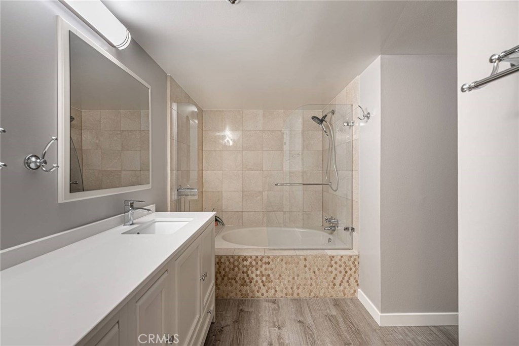 Photo for 343 PIONEER Drive, 601, Glendale, CA 91203 - Listing #SR-19211378 343 PIONEER Drive, 601, Glendale, CA 91203