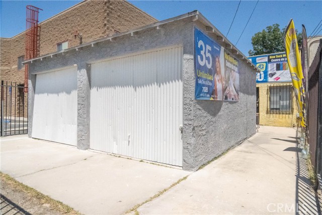 Tweedy, 90280, ,For Sale,Tweedy,SR20152434