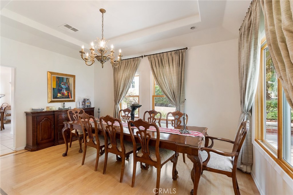 Photo for 1512 WABASSO Way, Glendale, CA 91208 - Listing #SR-19215623 1512 WABASSO Way, Glendale, CA 91208