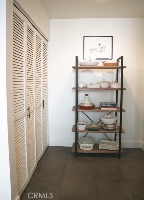 2 Bed Home for Sale in Sherman Oaks, California