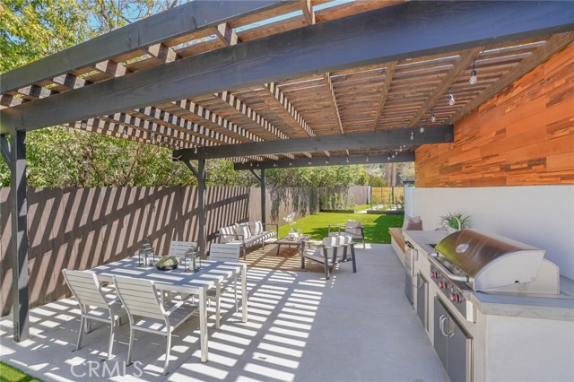 3 Bed Home for Sale in Sherman Oaks, California