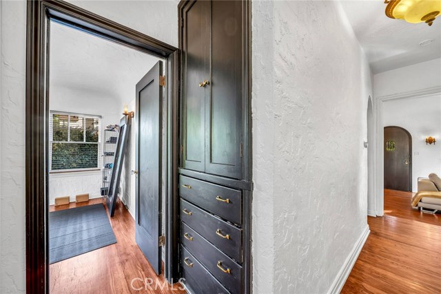2 Bed Home for Sale in Toluca Lake, California