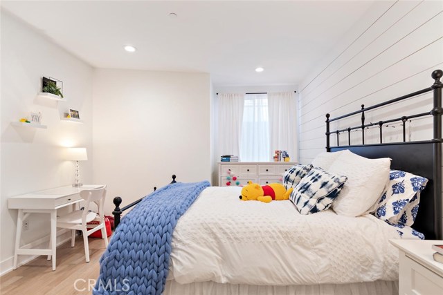 2 Bed Home for Sale in Studio City, California